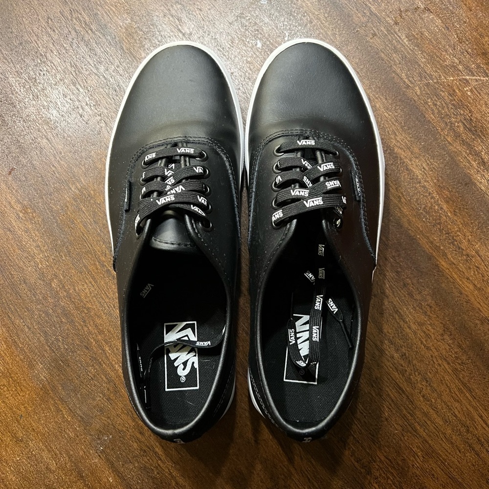 Like new leather Vans